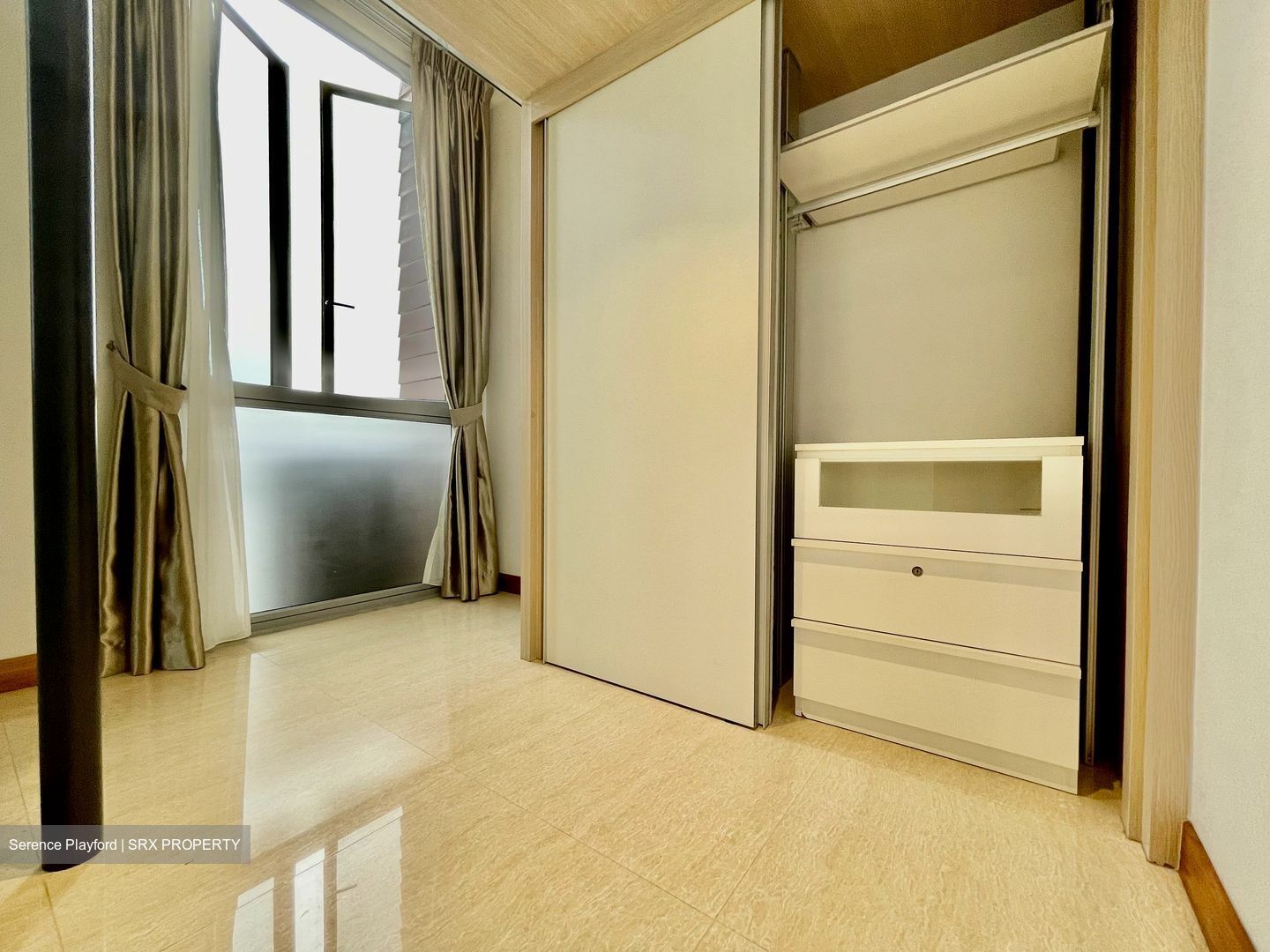 Woodhaven (D25), Condominium #484302861